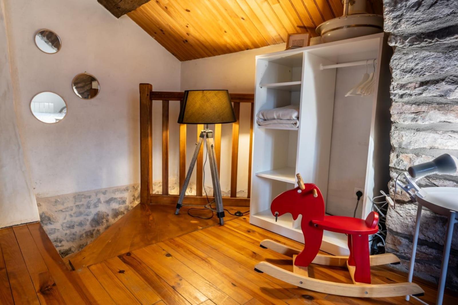 Maison De Village Au Coeur Des Remparts Sainte-Eulalie-de-Cernon Екстериор снимка